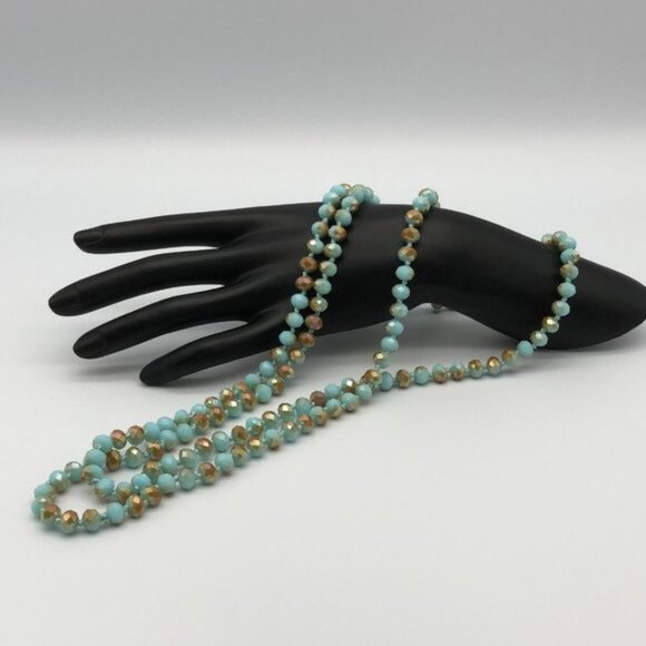 Vintage Glass Bead Necklace - Picture 1 of 6